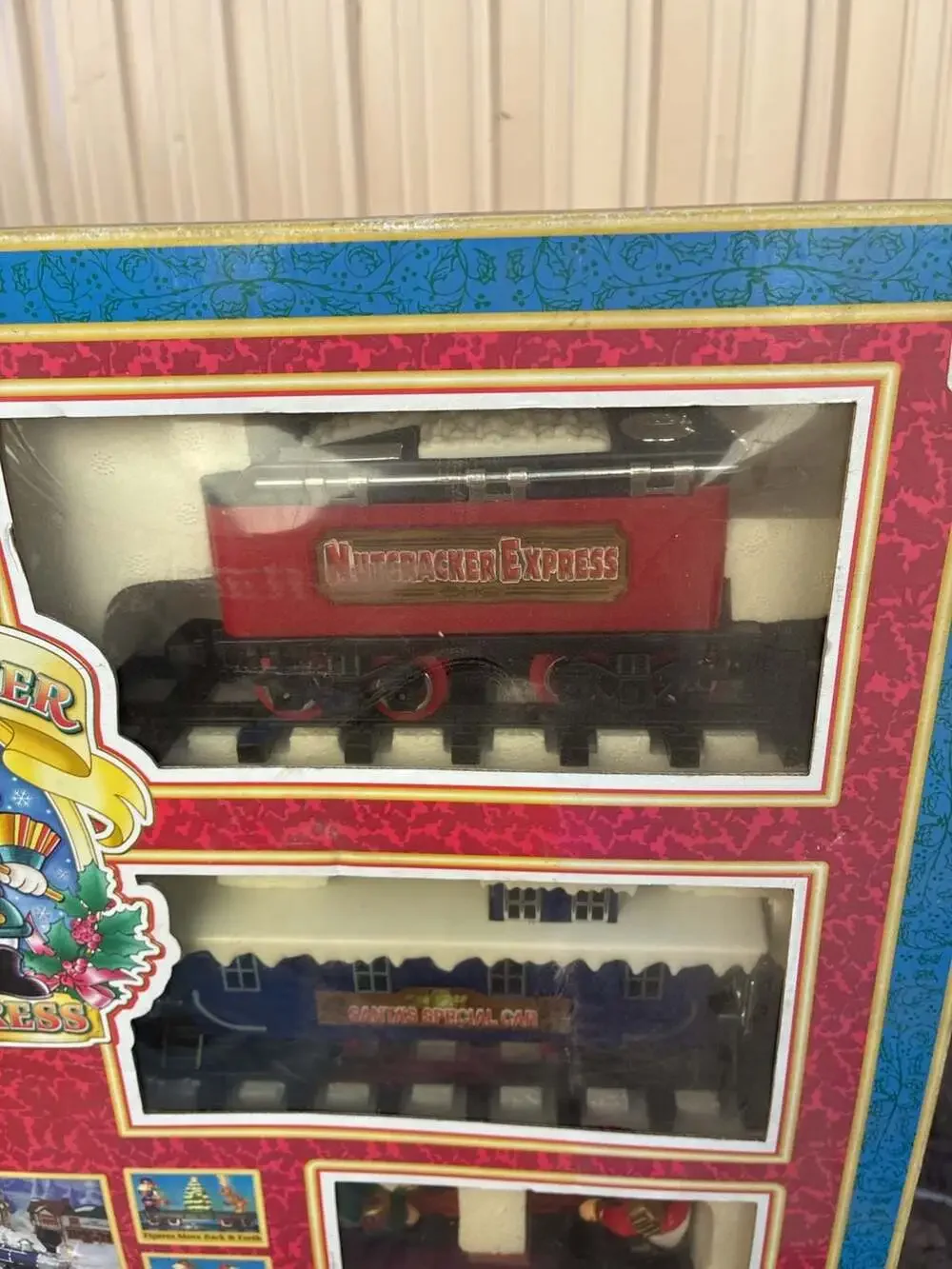 Holiday Nutcracker Express Electric G Scale Train Set